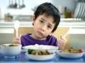 Mẹo hay: Ép trẻ ăn còn nguy hiểm hơn suy dinh dưỡng?