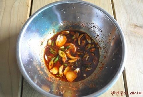 Cá kho theo kiểu Hàn Quốc