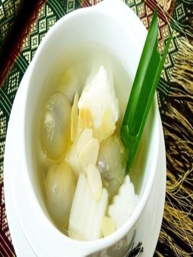 Chè nhãn rau câu hạnh nhân mát lạnh