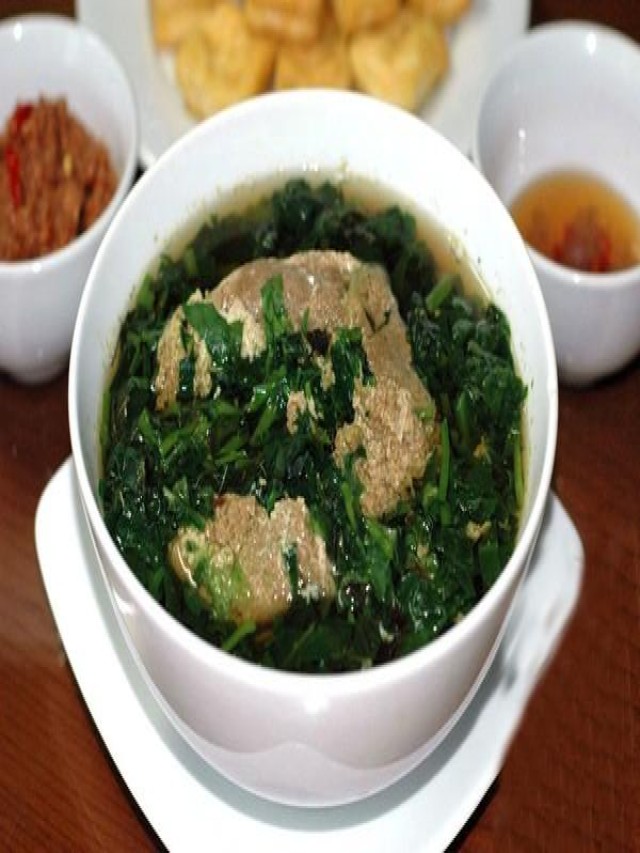 Dân dã món canh cua nấu rau