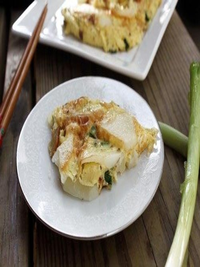 Trứng rán khoai tây